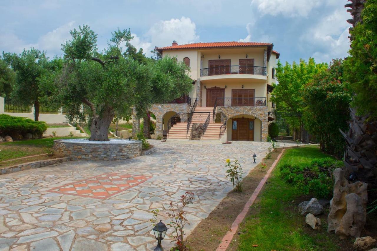 Villa Anna Nea Skioni Exterior photo